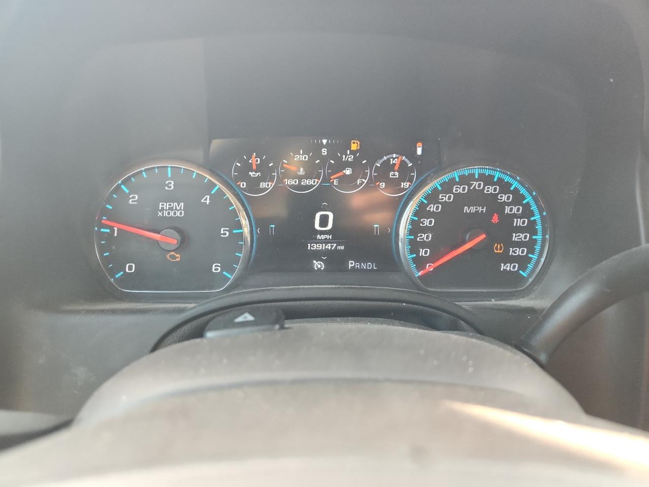 Chevrolet Suburban K1500 Premier Image 3