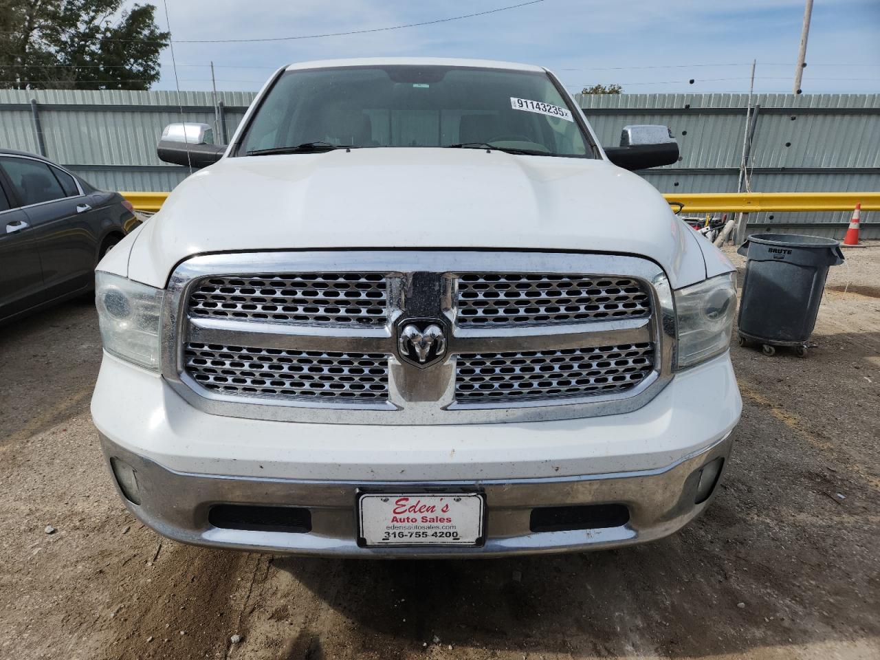 Ram 1500 Laramie Image 10