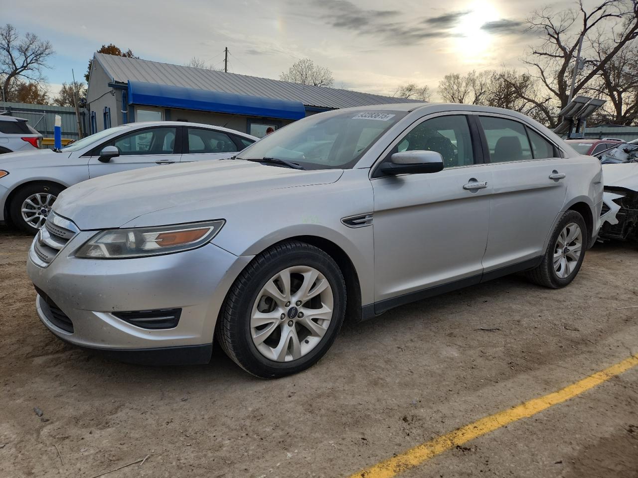 Ford Taurus Sel Image 1