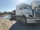 Freightliner Columbia 1 112 Image 1