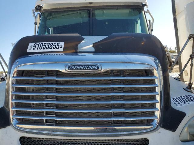 Freightliner Columbia 1 112 Image 8