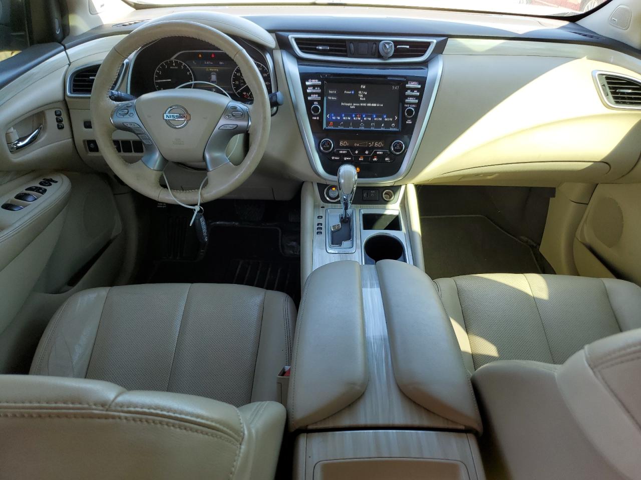 Nissan Murano S Image 11