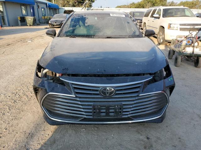 Toyota Avalon Xle Image 5
