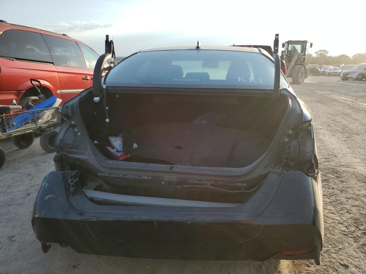 Toyota Avalon Xle Image 6