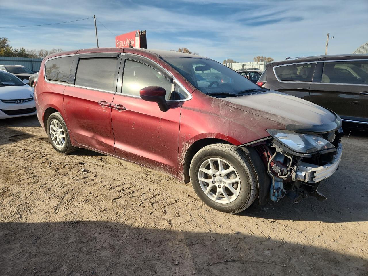 Chrysler Minivan Lx Image 6