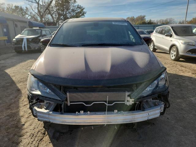 Chrysler Minivan Lx Image 7