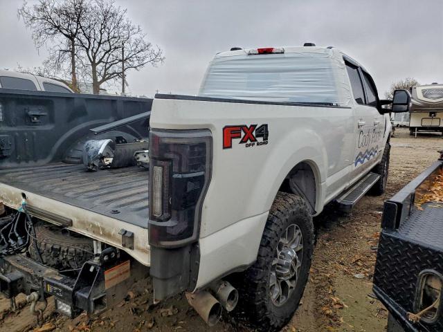 Ford F-350 Super Duty Image 4