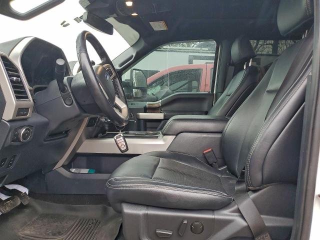 Ford F-350 Super Duty Image 11