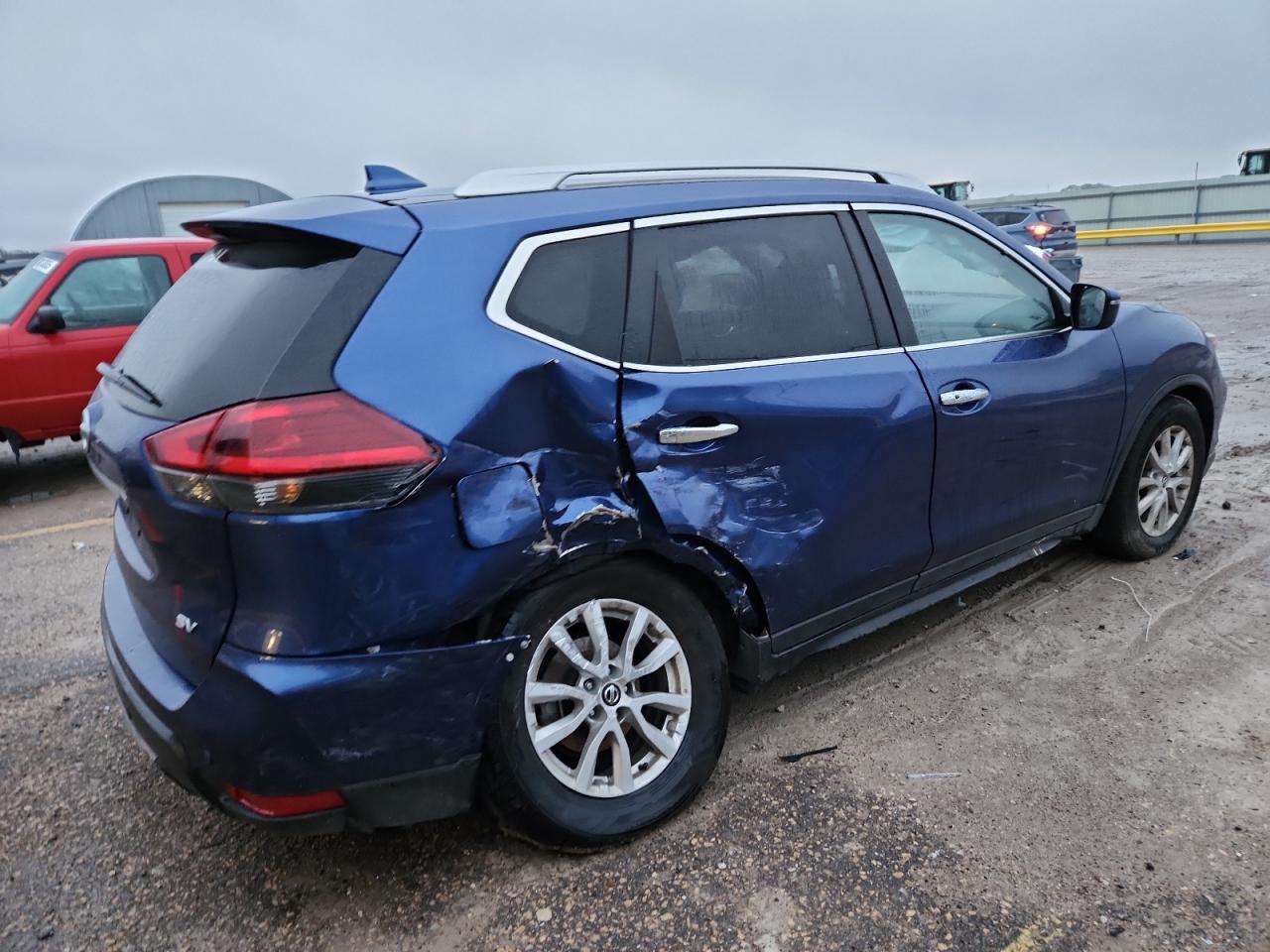 Nissan Rogue S Image 9