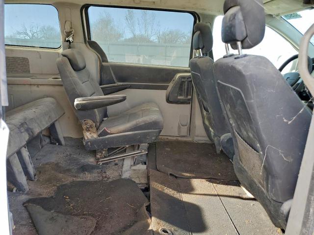 Dodge Caravan Se Image 6