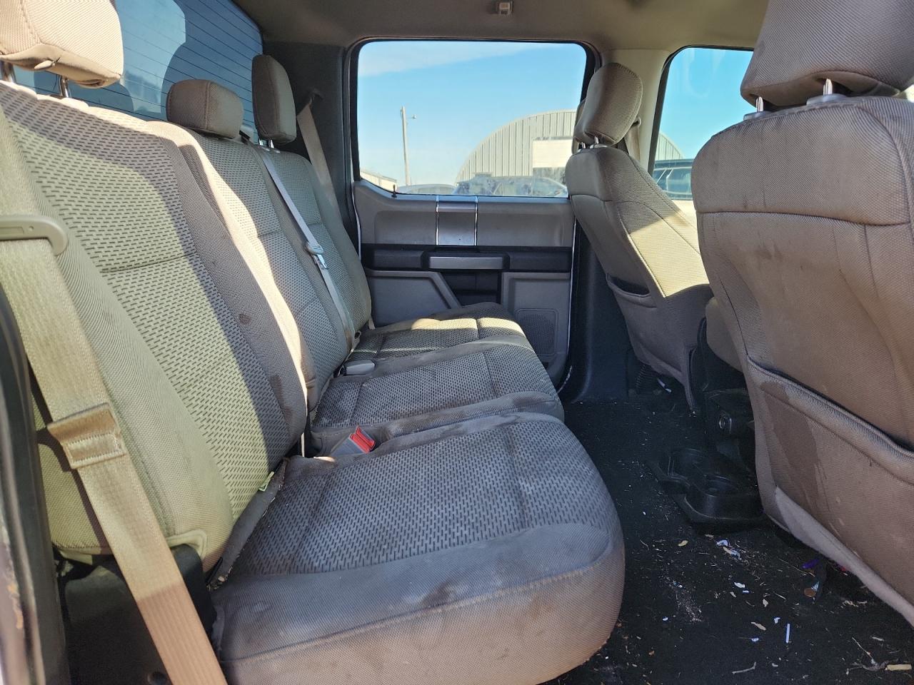 Ford F-150 Supercrew Image 9