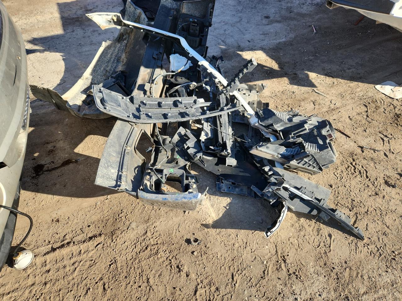 Ford F-150 Supercrew Image 8