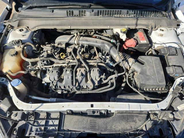 Ford Fusion Titanium Image 11