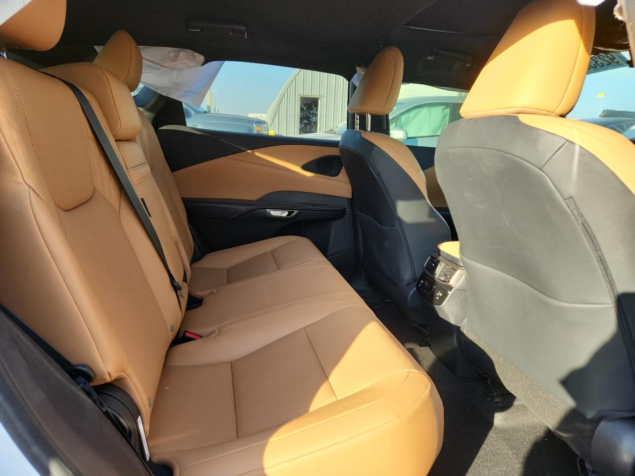 Lexus RX 350 Base Image 8