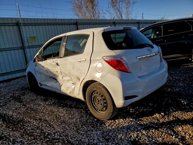 Toyota Yaris Image 2