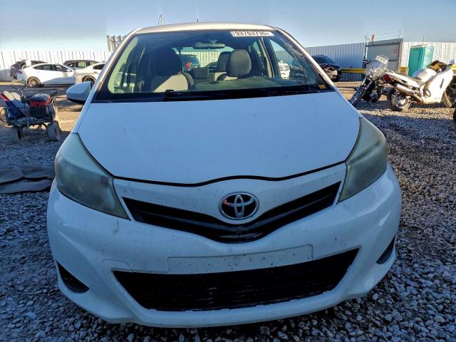 Toyota Yaris Image 12