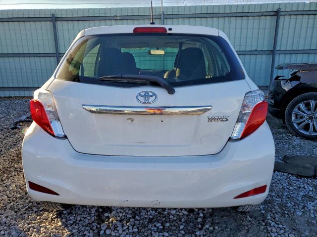 Toyota Yaris Image 11