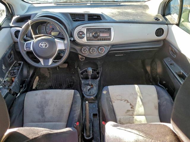 Toyota Yaris Image 10