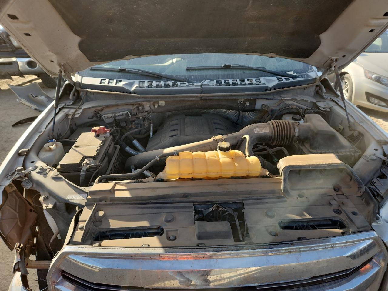 Ford F-150 Supercrew Image 10