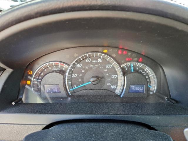 Toyota Camry Base Image 12