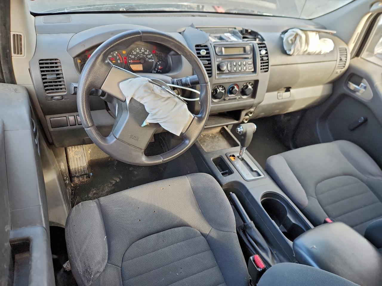 Nissan Frontier King Cab Xe Image 4