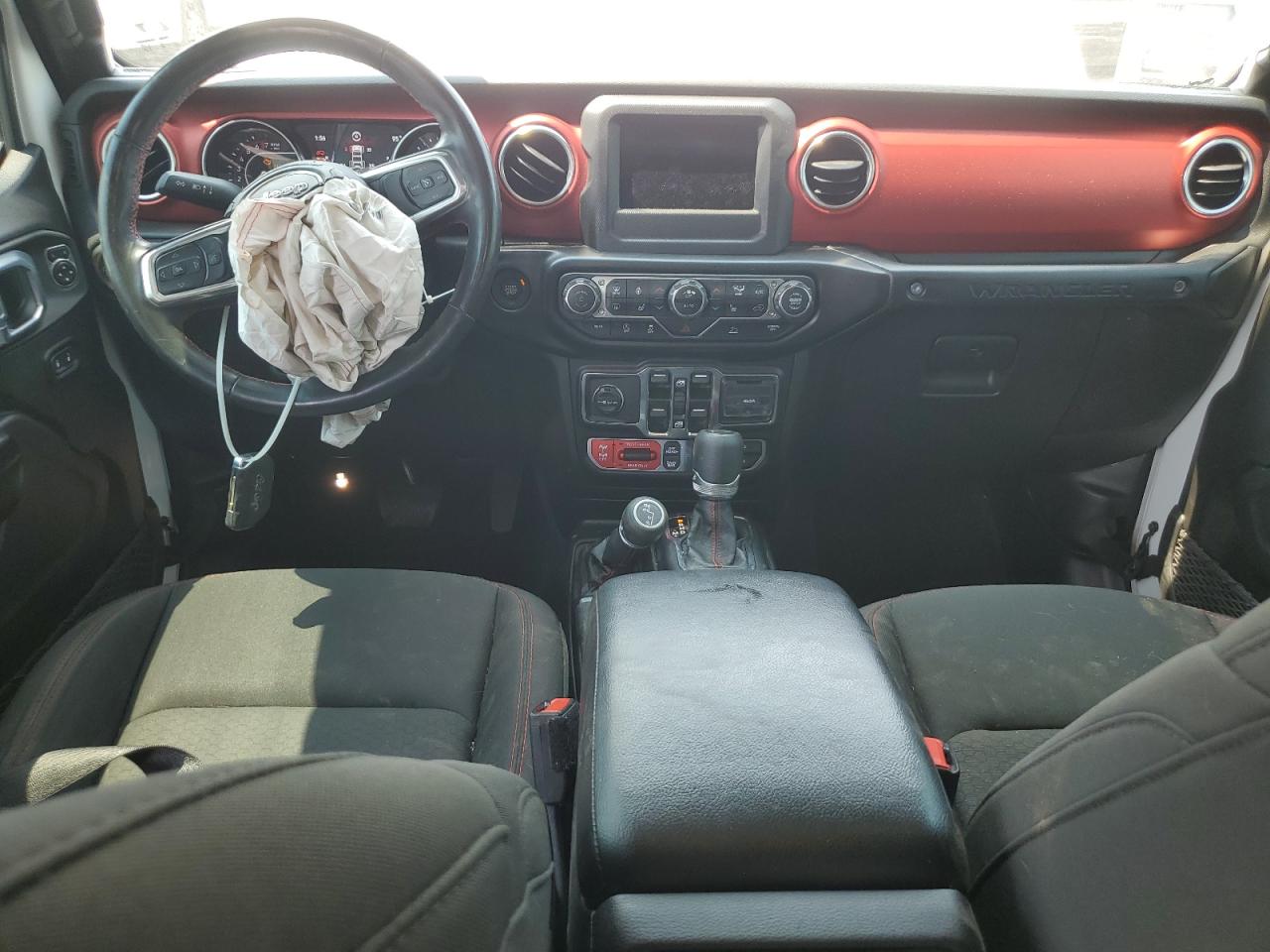 Jeep Wrangler Rubicon Image 11