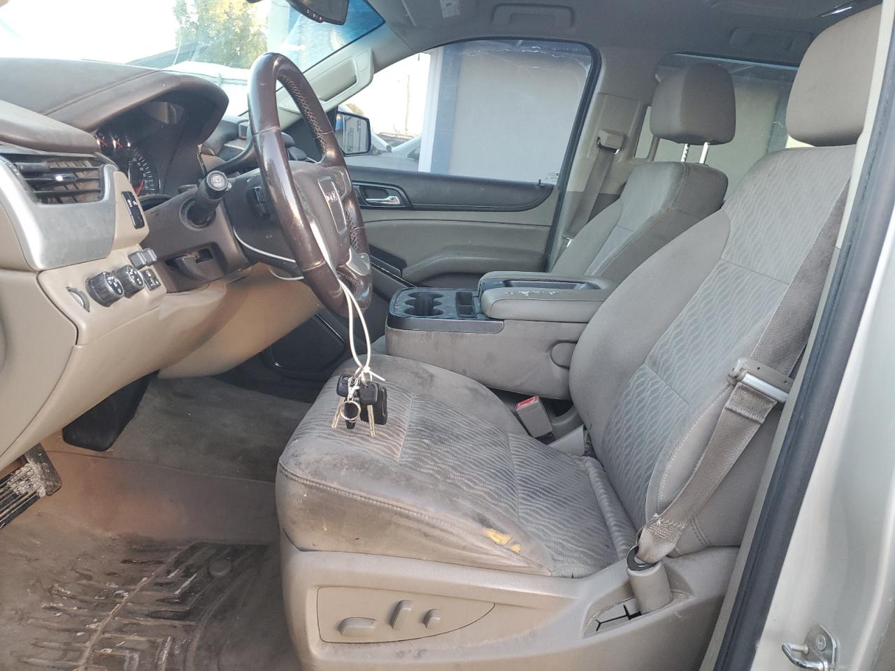 GMC Yukon K1500 Sle Image 3