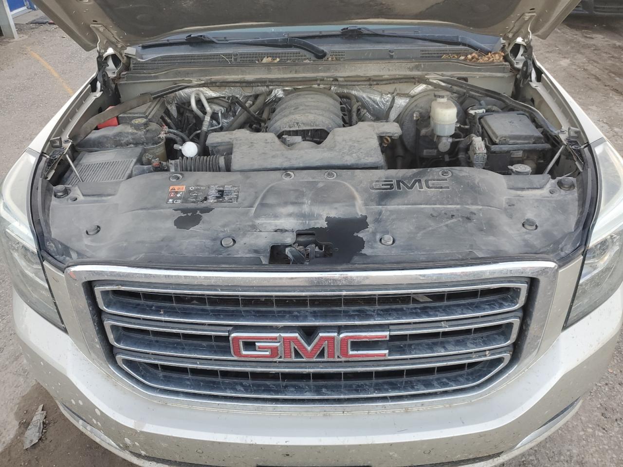 GMC Yukon K1500 Sle Image 6