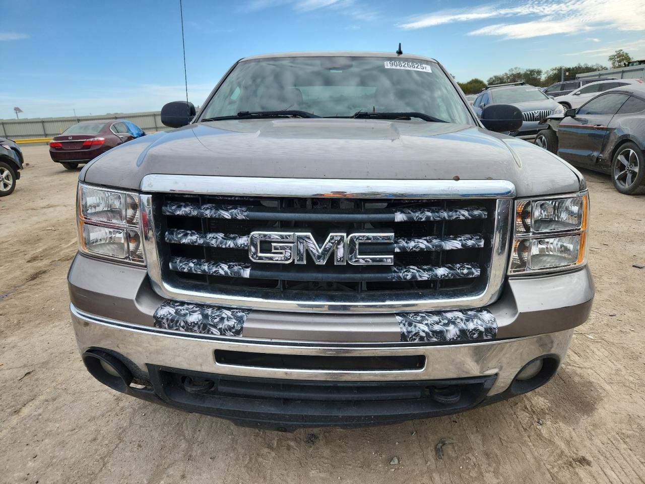 GMC Sierra K1500 Sle Image 8