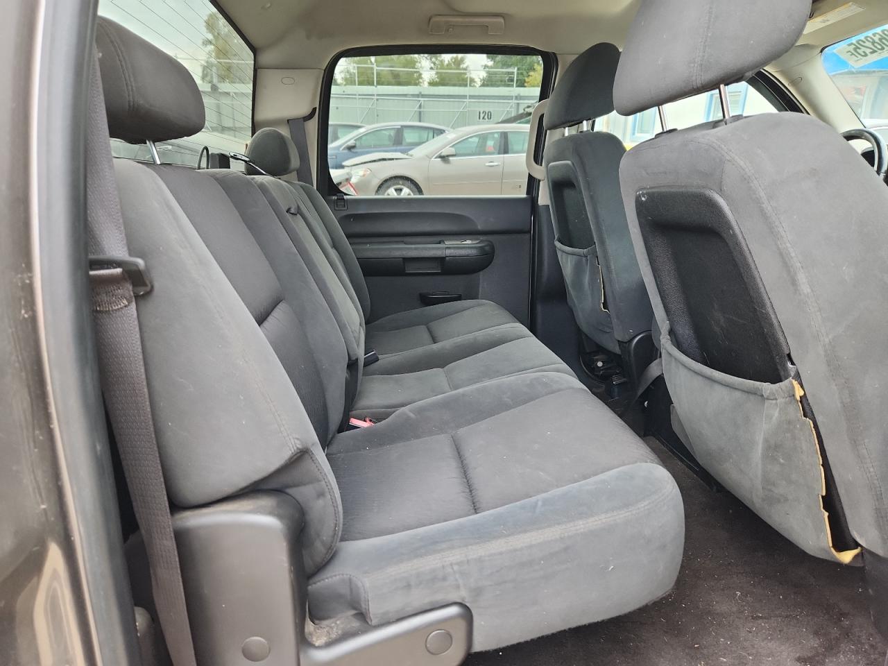 GMC Sierra K1500 Sle Image 11