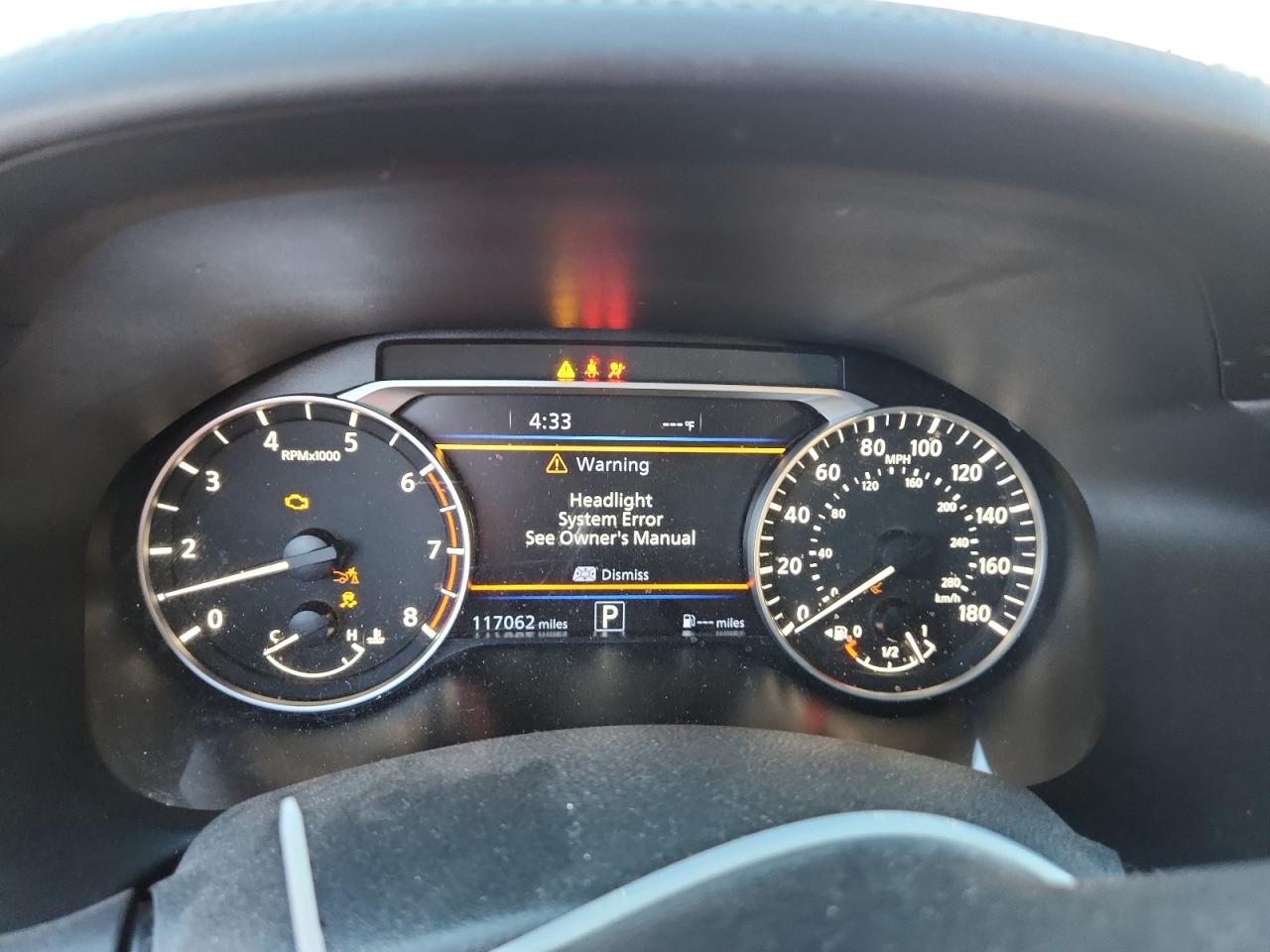 Nissan Altima Platinum Image 8