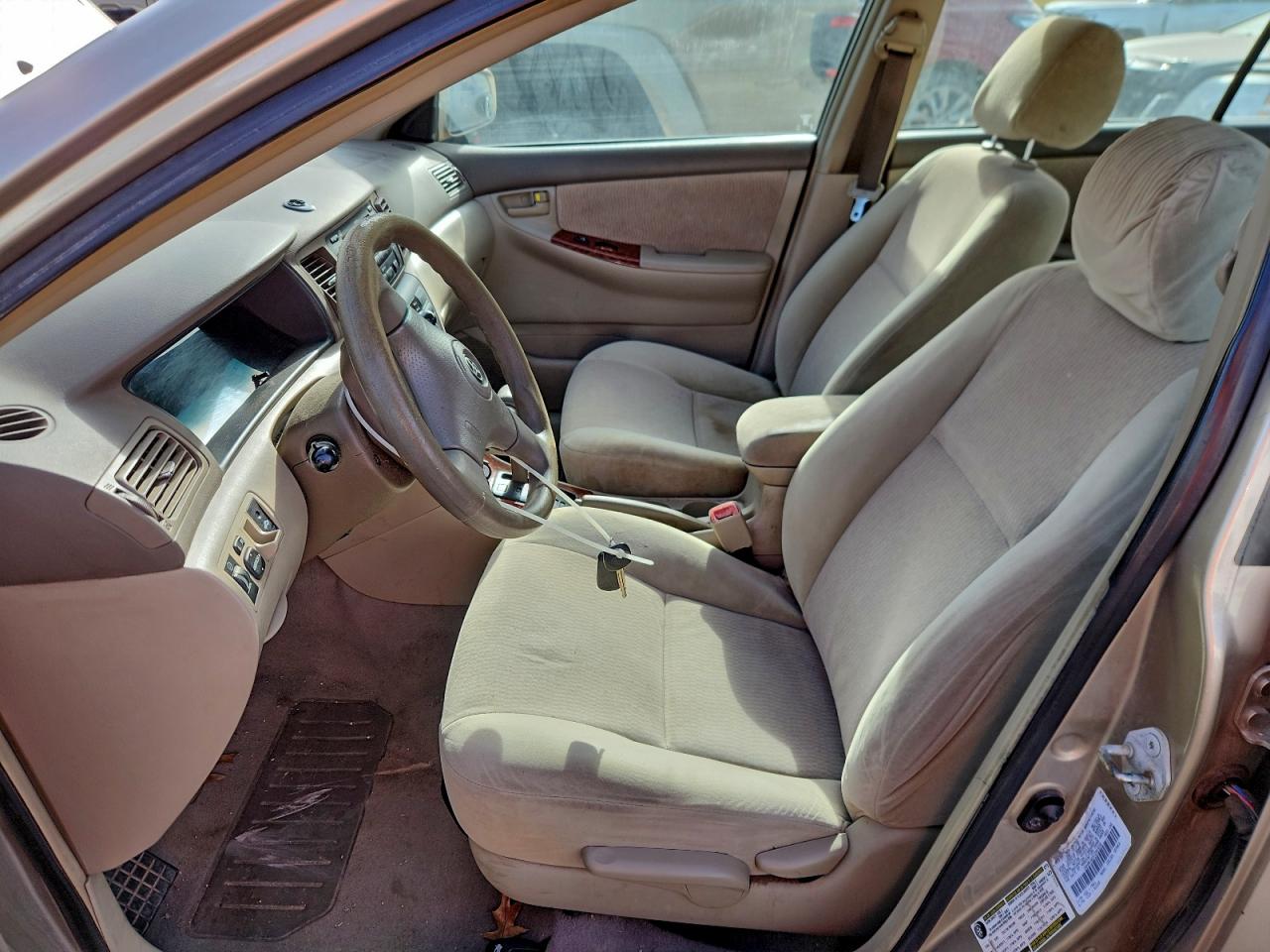 Toyota Corolla Ce Image 12