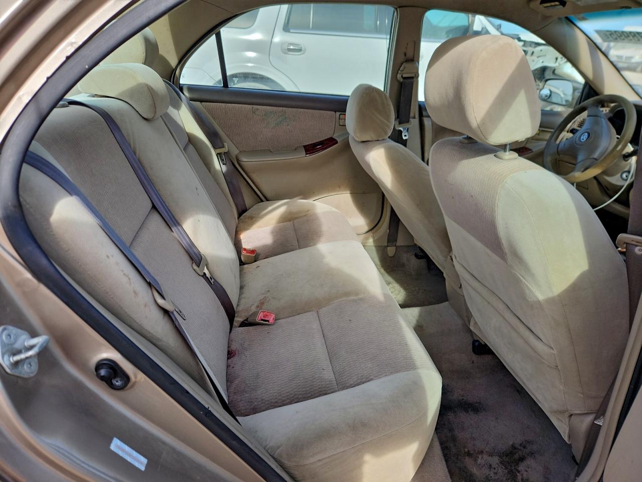 Toyota Corolla Ce Image 10