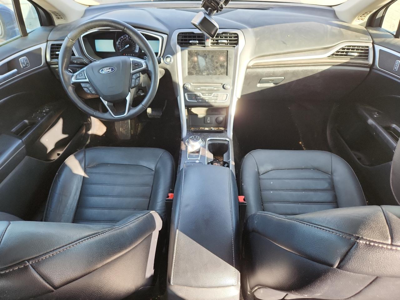 Ford Fusion Se Image 5