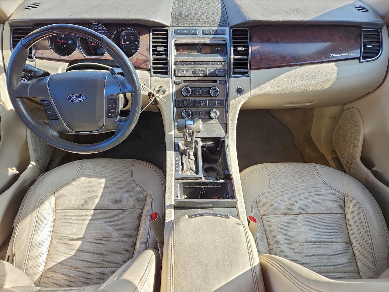 Ford Taurus Limited Image 2