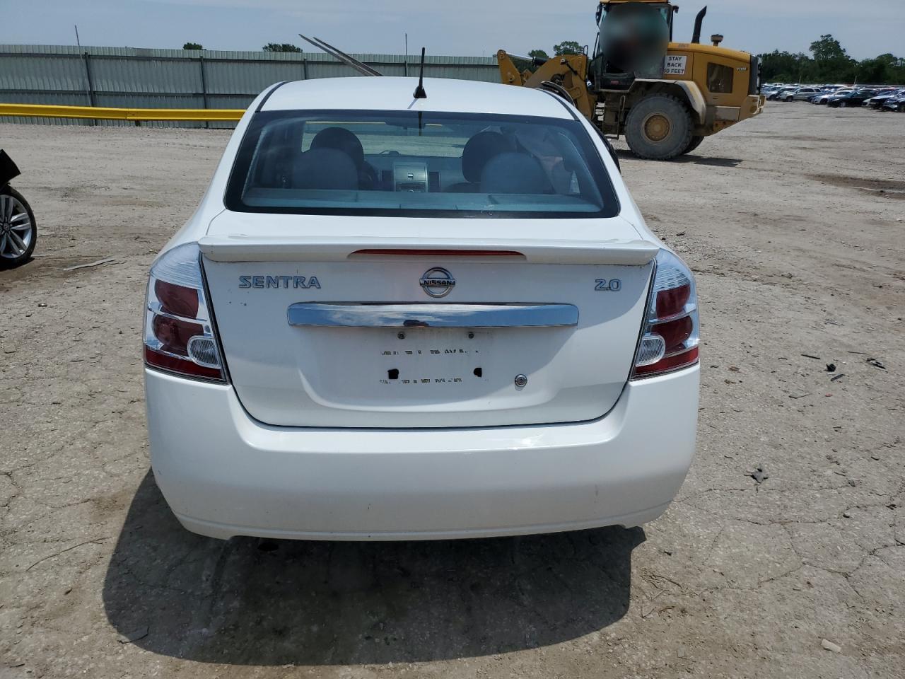 Nissan Sentra 2.0 Image 10