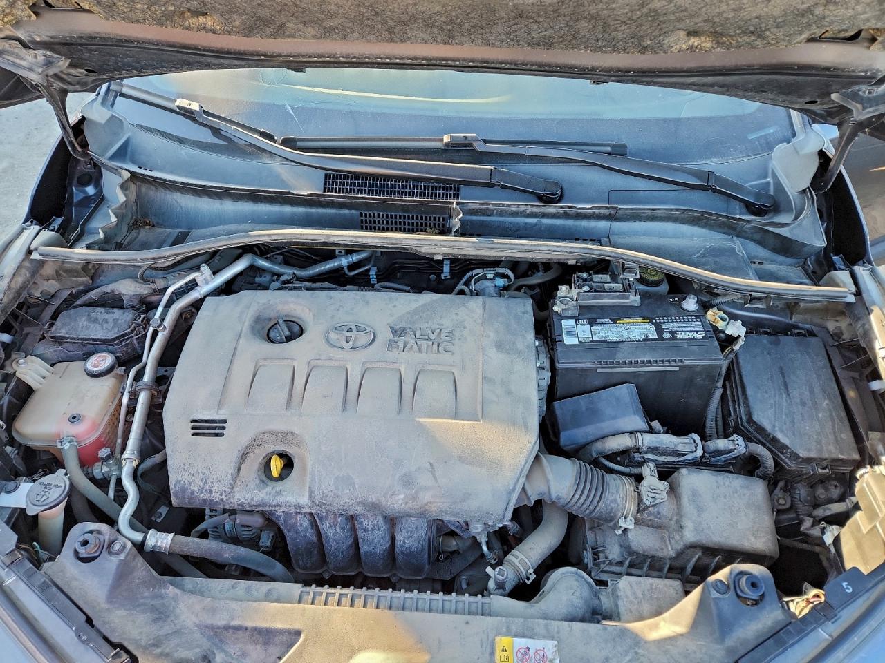 Toyota C-HR Xle Image 10