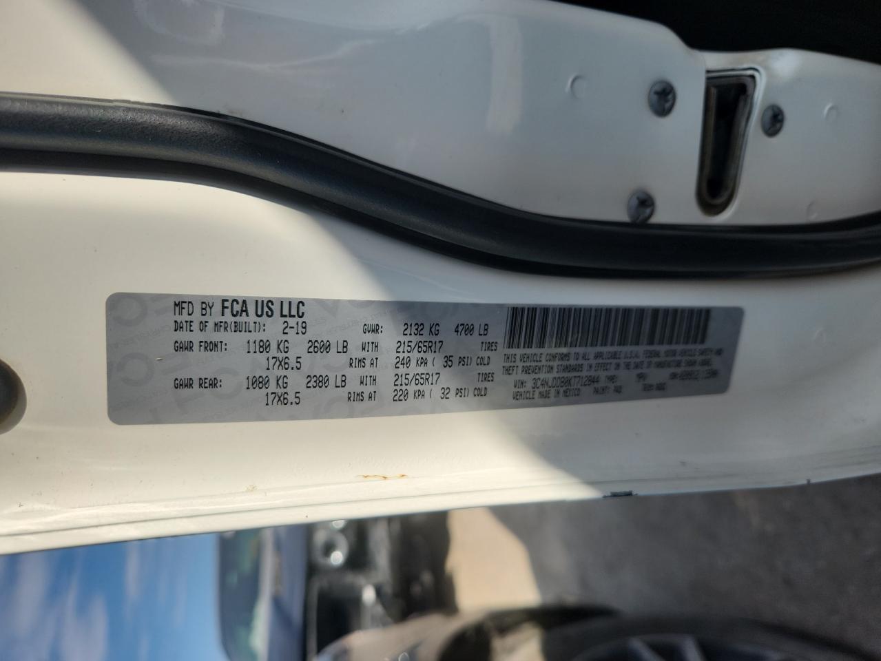 Jeep Compass Trailhawk Image 8