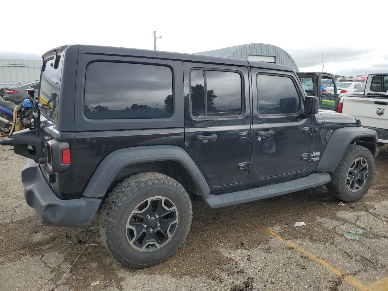 Jeep Wrangler Sport Image 3