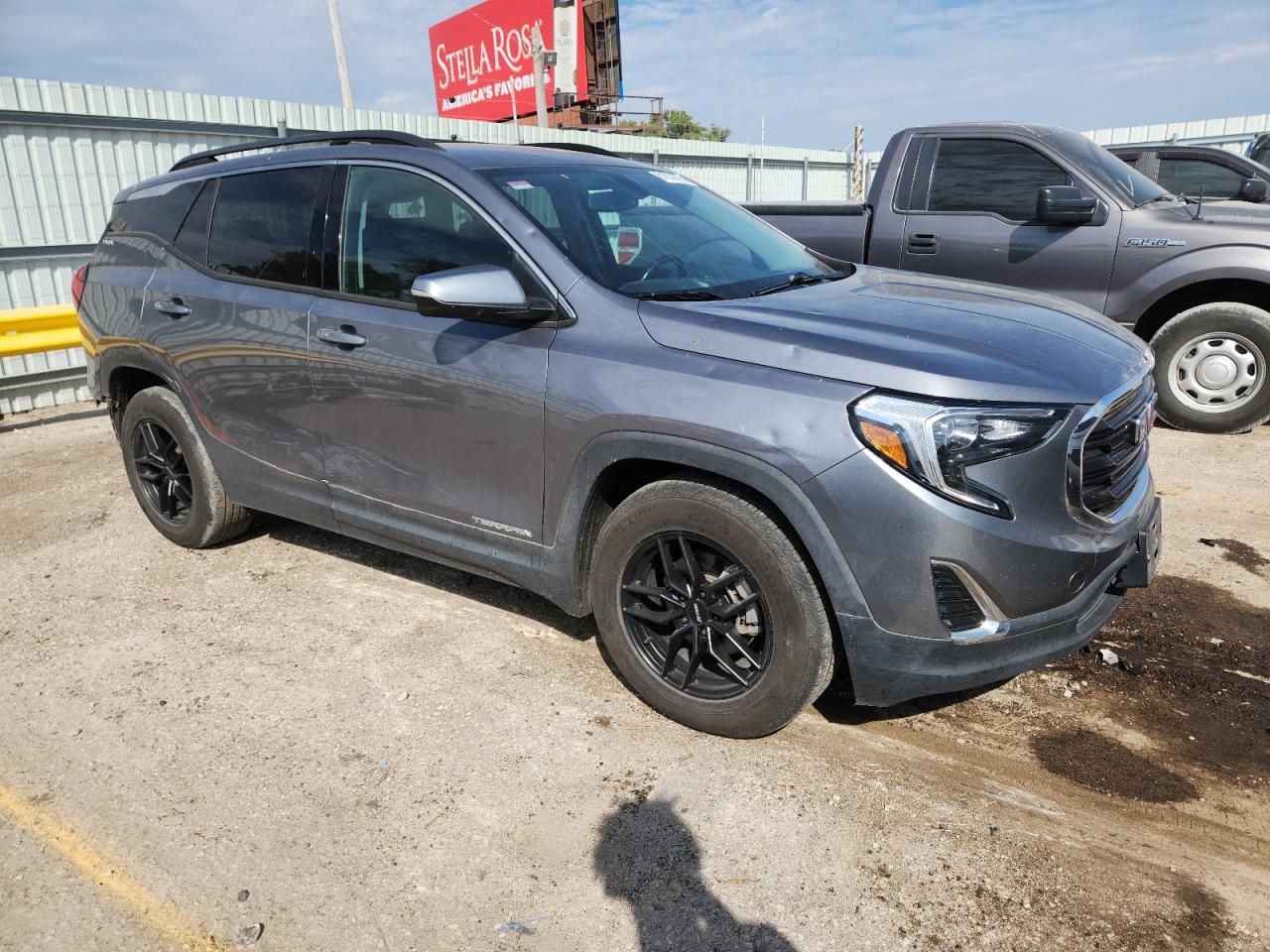 GMC Terrain Sle Image 3