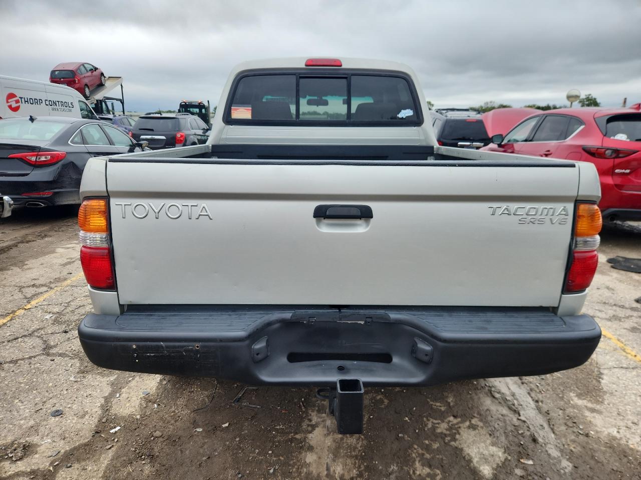 Toyota Tacoma Double Cab Image 11