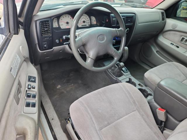 Toyota Tacoma Double Cab Image 12