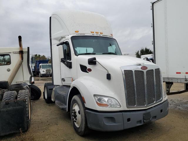  Salvage Peterbilt Tractor 579