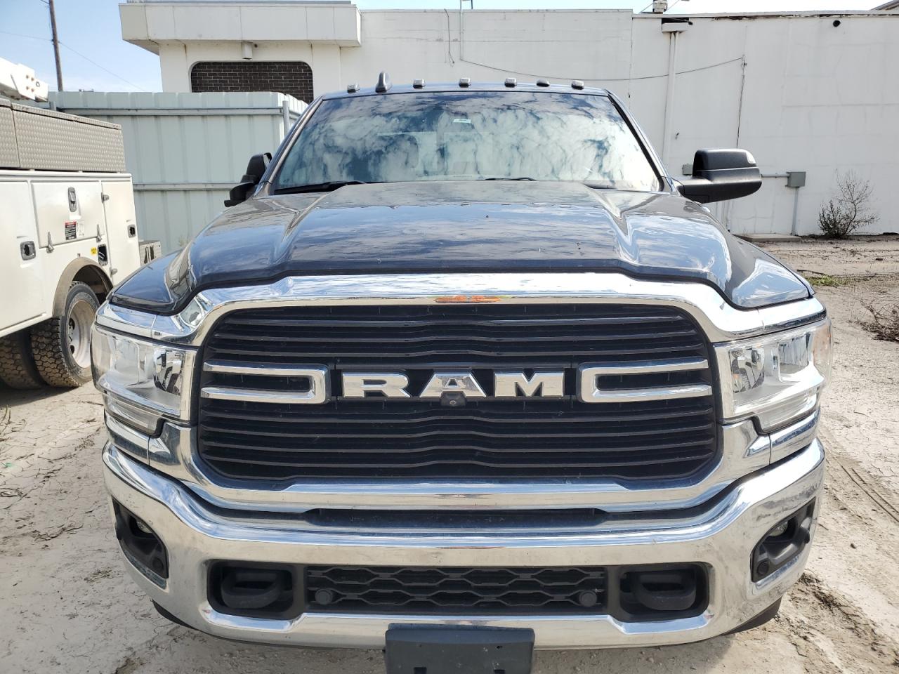 Ram 3500 Big Horn Image 12