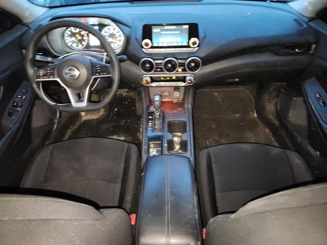 Nissan Sentra S Image 8