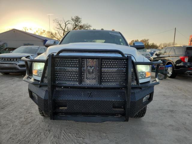 Dodge Ram 2500 Laramie Image 3