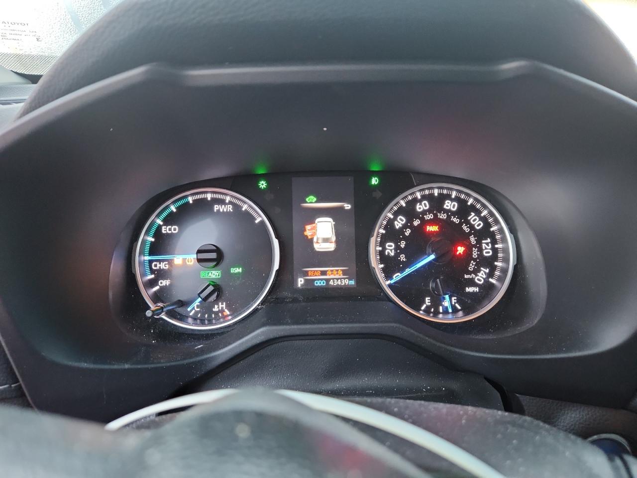 Toyota RAV4 Xle Image 6