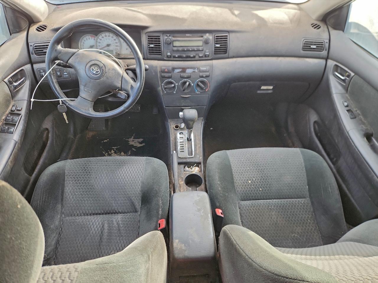 Toyota Corolla Ce Image 6