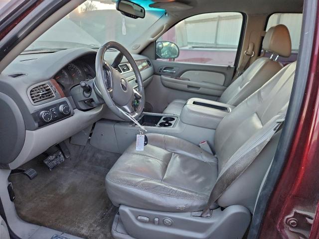 GMC Yukon K1500 Image 6
