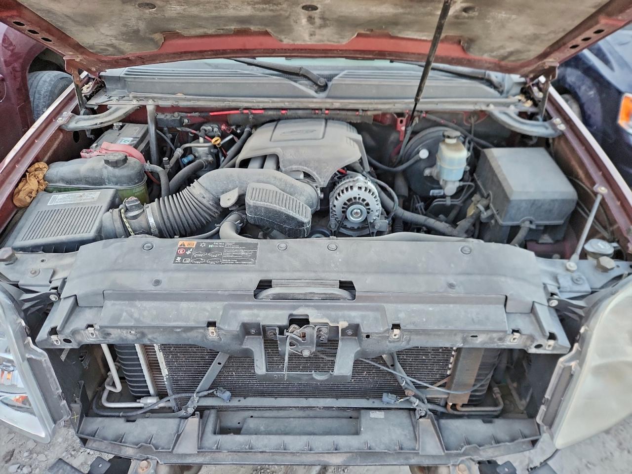 GMC Yukon K1500 Image 7